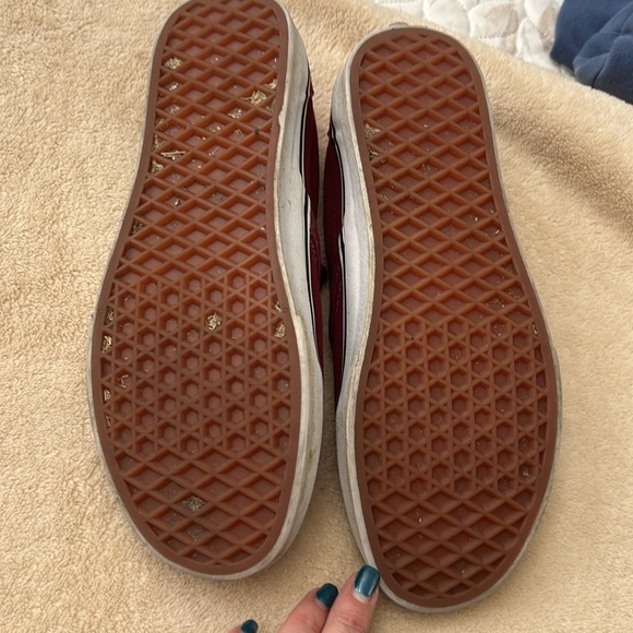 Burgundy Vans - Picture 4 of 6